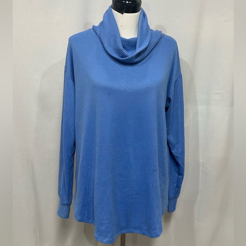 St. Johns Bay Sweater in Blue Large